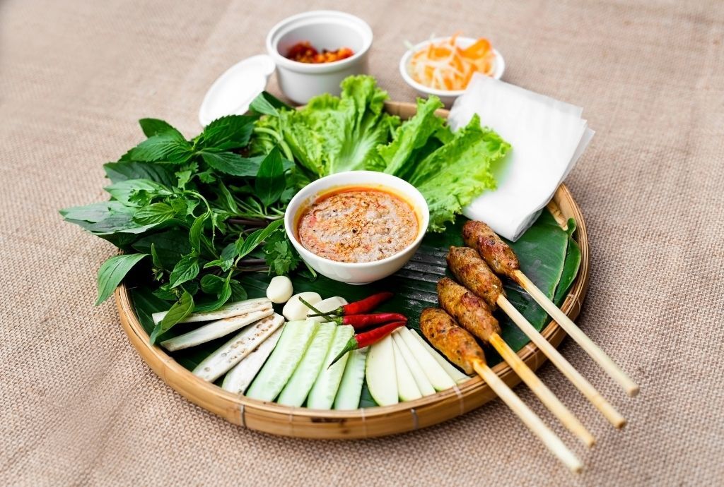 Savor Hue’s smoky lemongrass skewers on a culinary tour